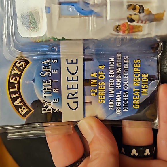 Sealed Limited Edition Bailey's by the Sea #2 Greece - Picture 4 of 6